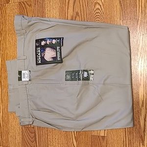 NWT Farah Stain Free Khaki Slacks